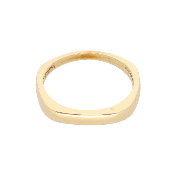 Anillo liso en oro amarillo 14 kilates.