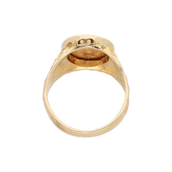 Anillo labrado con moneda de dos pesos oro mexicano de 21.6 kilates en oro amarillo 14 kilates.