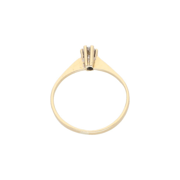 Anillo solitario con circonia en oro amarillo 14 kilates.