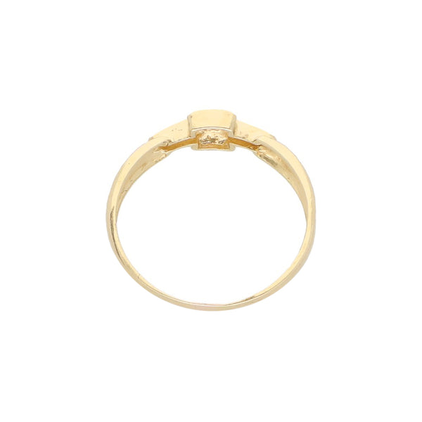 Anillo diseño especial con circonia en oro amarillo 14 kilates.