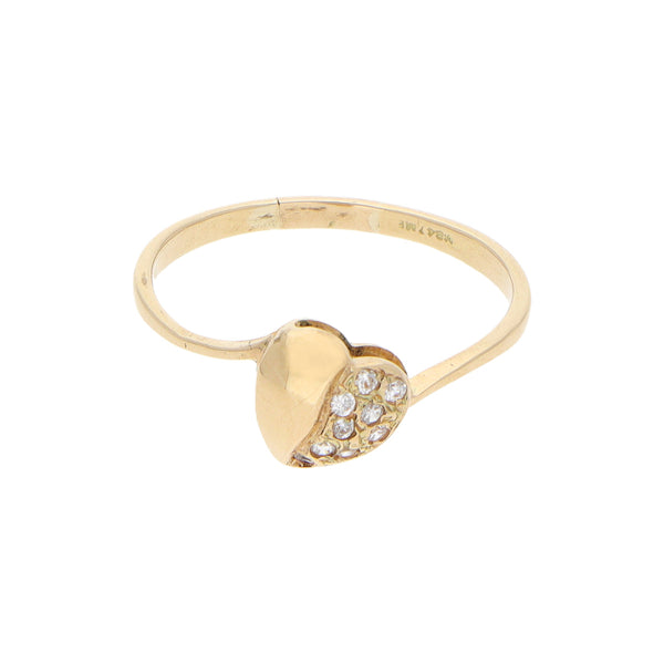 Anillo diseño especial motivo corazón con circonias en oro amarillo 14 kilates.