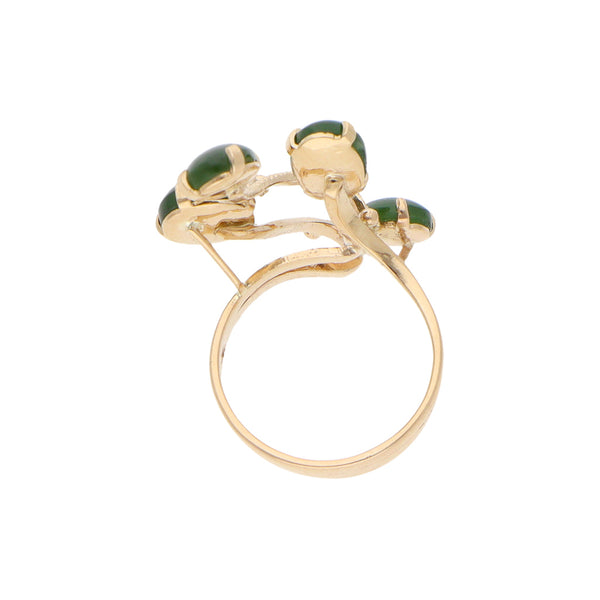 Anillo diseño especial con jade en oro amarillo 14 kilates.