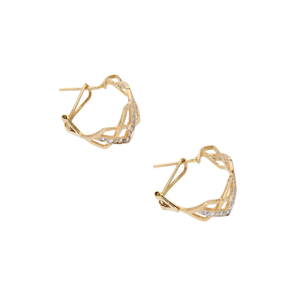 Aretes calados con sintéticos en oro amarillo 14 kilates.