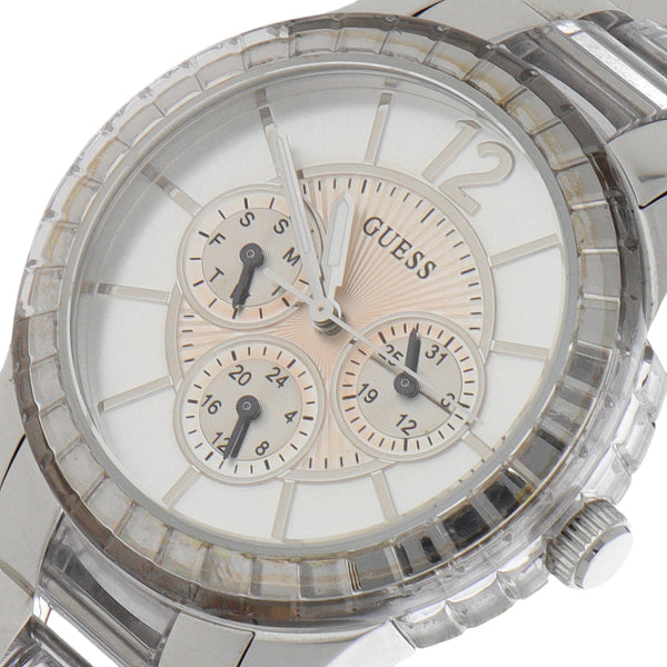 Reloj Guess para dama en acero inoxidable vistas acrílico.