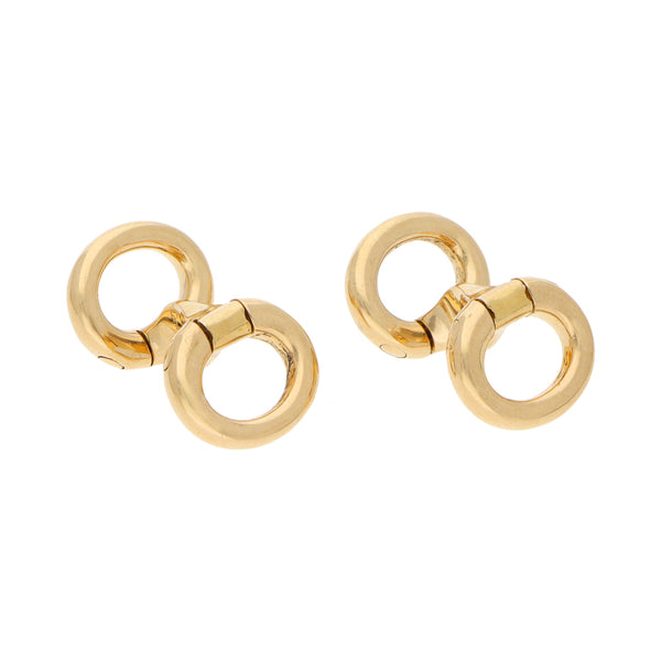 Mancuernillas diseño especial firma Cartier en oro amarillo 18 kilates.