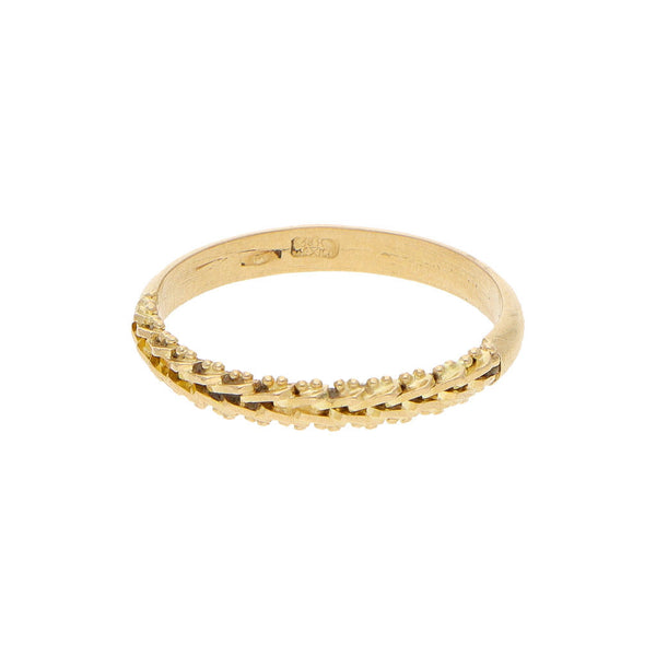 Anillo boleado en oro amarillo 18 kilates.