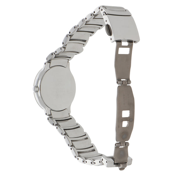 Reloj Rado para dama modelo Centrix.