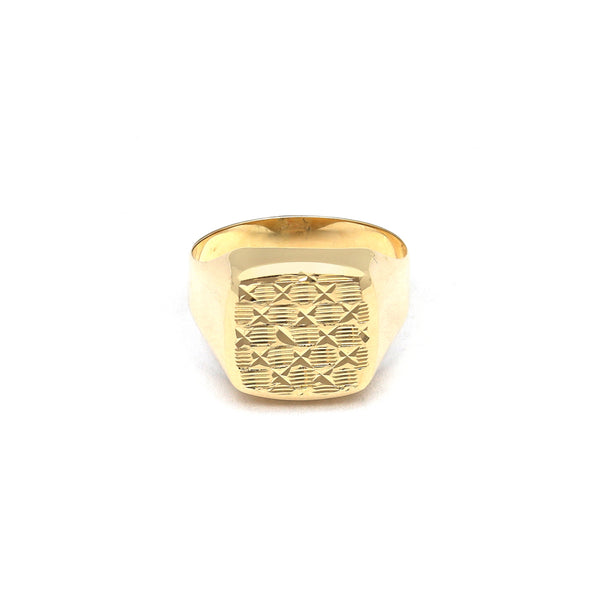 Anillo tipo sello en oro amarillo 14 kilates.