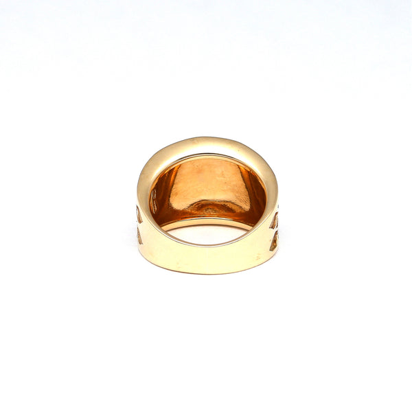 Anillo estilizado en oro amarillo 14 kilates.