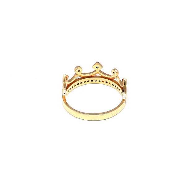 Anillo estilizado motivo corona con sintéticos en oro amarillo 14 kilates.