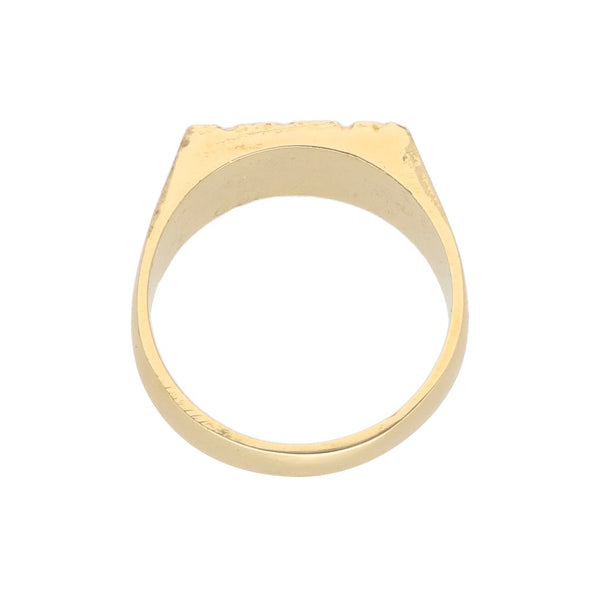 Anillo tipo sello en oro amarillo 18 kilates.