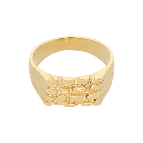 Anillo tipo sello en oro amarillo 18 kilates.