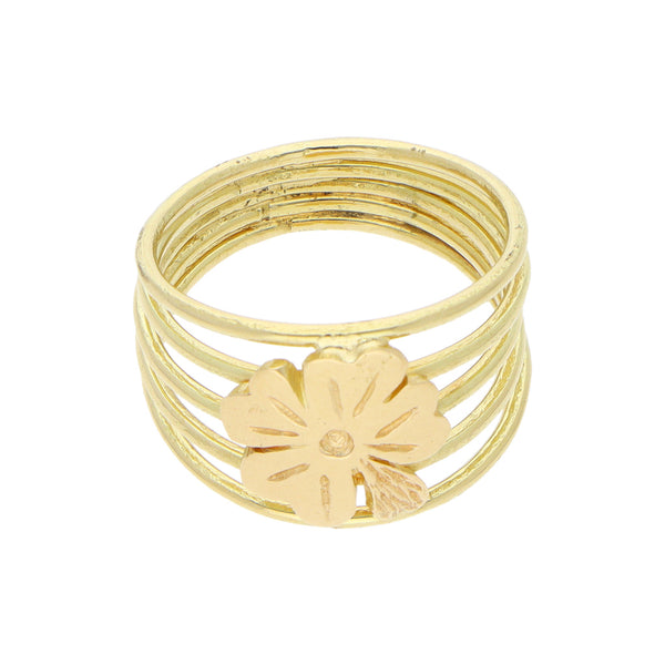 Anillo calado motivo flor en oro amarillo 18 kilates.