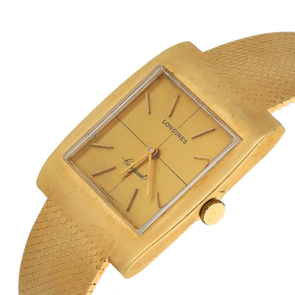 Reloj Longines para caballero modelo Conquest en oro amarillo 18 kilates.