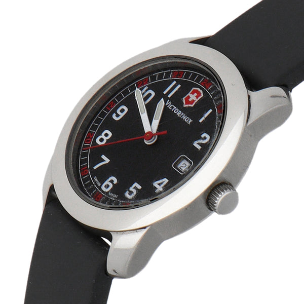 Reloj Victorinox para dama en acero inoxidable correa caucho.