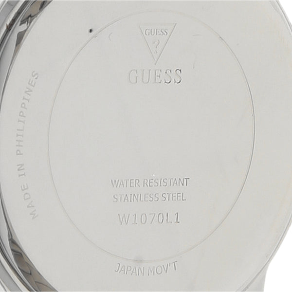 Reloj Guess para caballero en acero inoxidable.