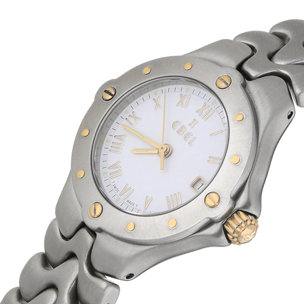 Reloj Ebel para dama modelo Sport Wave vistas en oro amarillo 18 kilates.