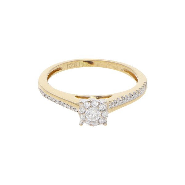 Anillo estilizado con diamantes en oro amarillo 14 kilates.