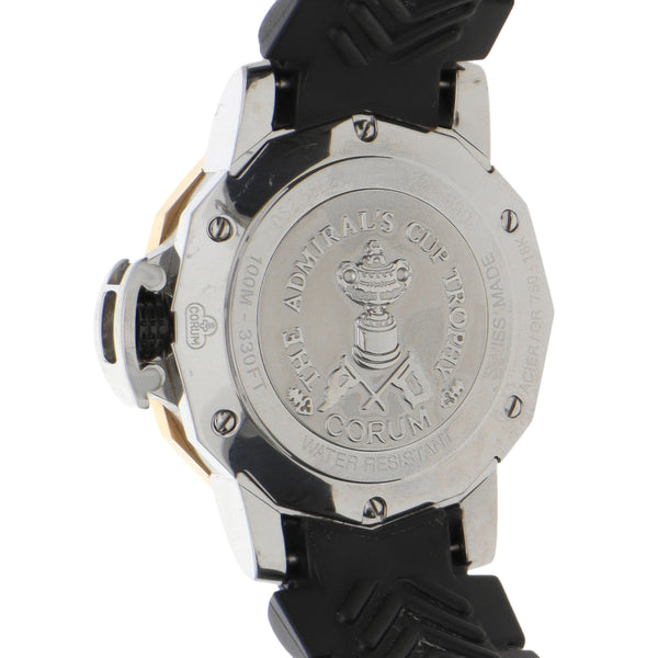 Reloj Corum para caballero modelo Admiral´s Cup.