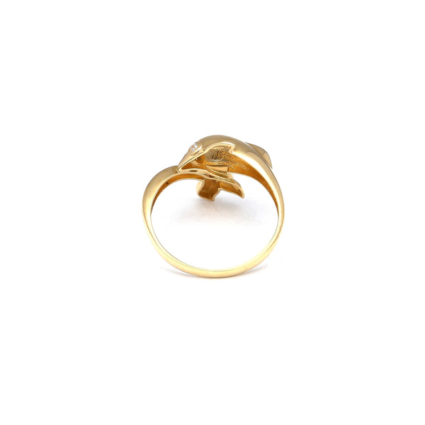 Anillo diseño especial motivo delfín en oro amarillo 14 kilates.