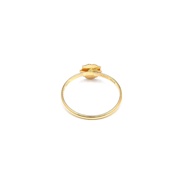 Anillo diseño especial motivo catarina con esmalte en oro amarillo 14 kilates.