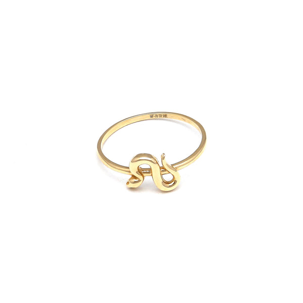 Anillo calado motivo serpiente en oro amarillo 14 kilates.