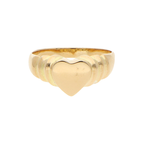 Anillo estilizado motivo corazón en oro amarillo 18 kilates.