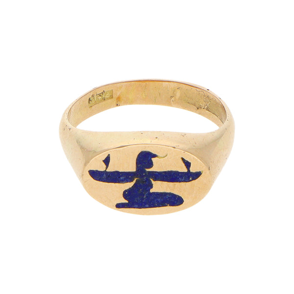 Anillo tipo sello con lapislazuli en oro amarillo 18 kilates.