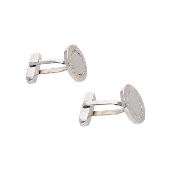 Mancuernillas diseño especial en oro blanco 18 kilates.