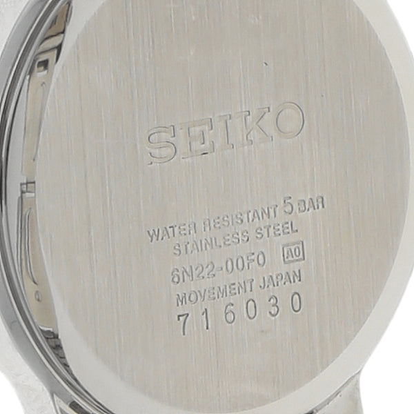 Reloj Seiko para dama en acero inoxidable.