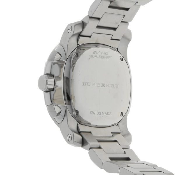 Reloj Burberry para caballero en acero inoxidable.