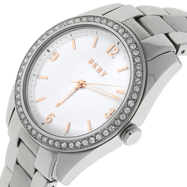 Reloj DKNY para dama en acero inoxidable.