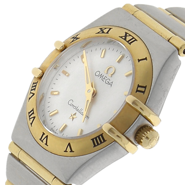 Reloj Omega para dama modelo Constellation con vistas en oro amarillo 18 kilates.