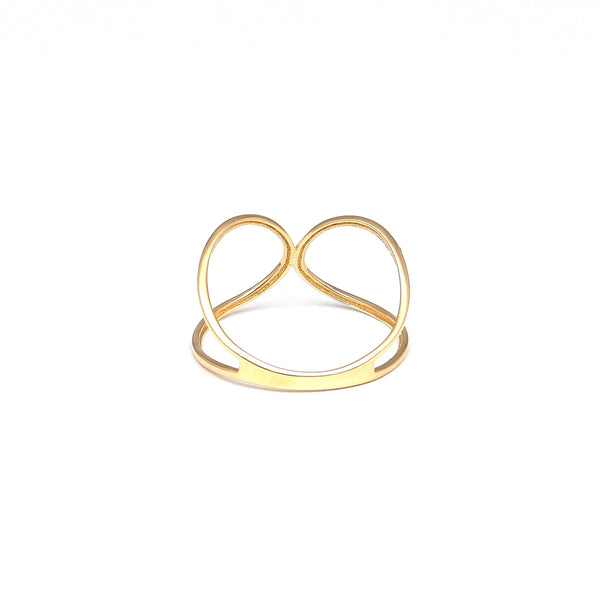 Anillo calado en oro amarillo 14 kilates.