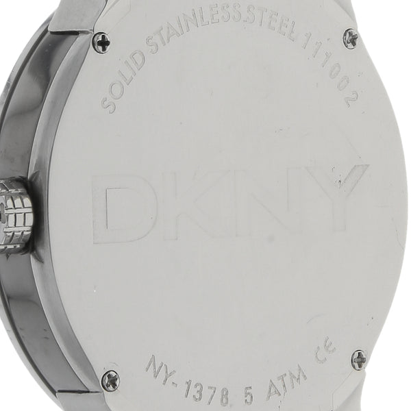 Reloj DKNY para caballero en acero inoxidable.