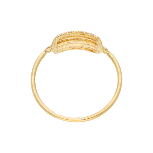 Anillo calado en oro amarillo 18 kilates.