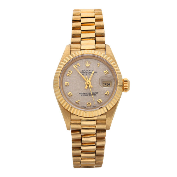 Reloj Rolex para dama modelo Oyster Perpetual DateJust en oro amarillo 18 kilates.