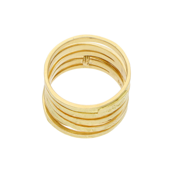 Anillo diseño especial en oro amarillo 18 kilates.