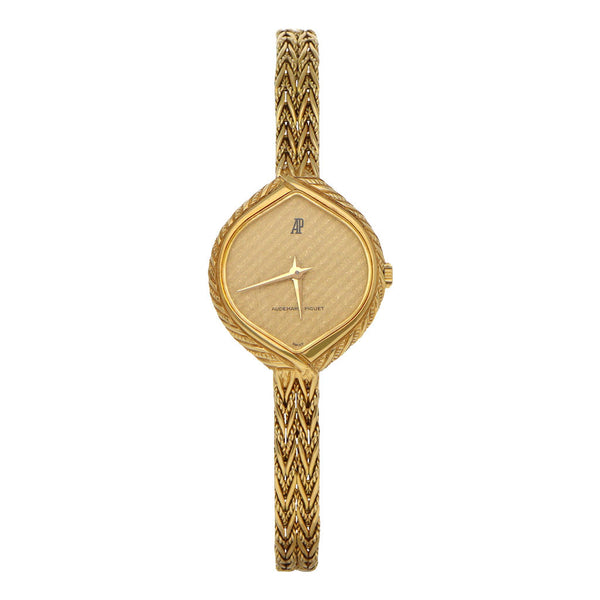 Reloj Audemars Piaguet para dama en oro amarillo 18 kilates.