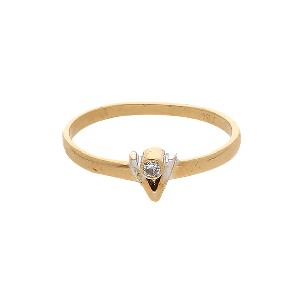 Anillo solitario con diamante en oro amarillo 18 kilates.