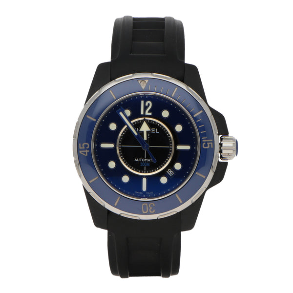 Reloj Chanel para caballero/unisex modelo J12 Marine.