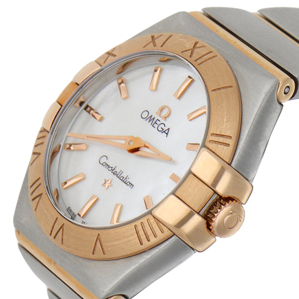 Reloj Omega para dama modelo Constellation con vistas en oro rosa 18 kilates.