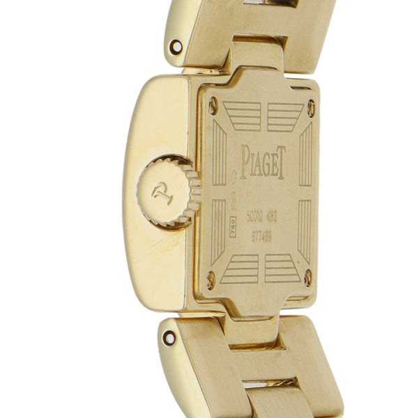 Reloj Piaget para dama modelo Dancer en oro amarillo 18 kilates.