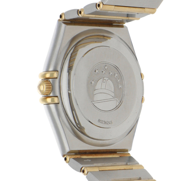 Reloj Omega para caballero modelo Constellation vistas en oro amarillo 18 kilates.