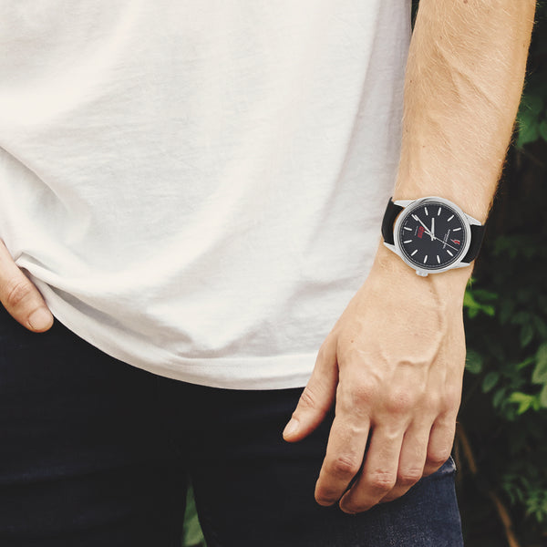 Reloj Raymond Weil para caballero modelo Freelancer David Bowie.