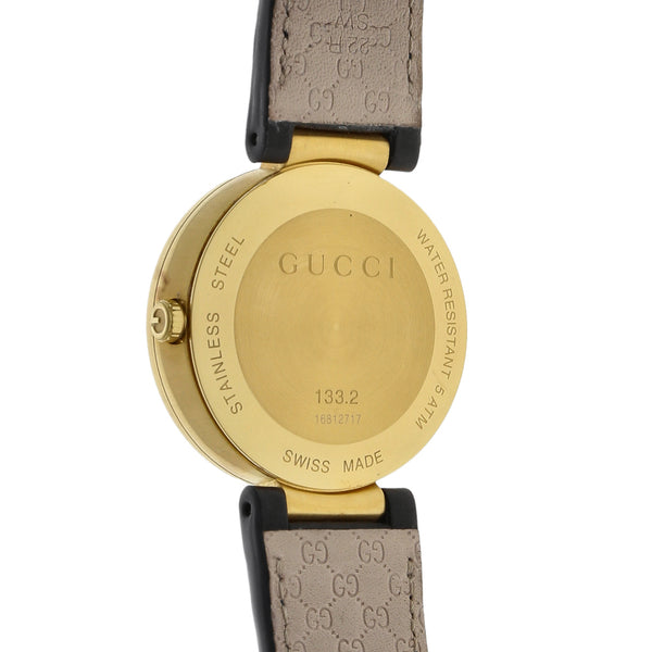 Reloj Gucci para caballero vistas en acero chapa correa piel.