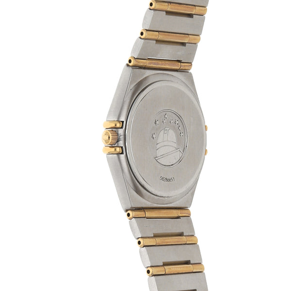 Reloj Omega para caballero modelo Constellation vistas en oro amarillo 18 kilates.