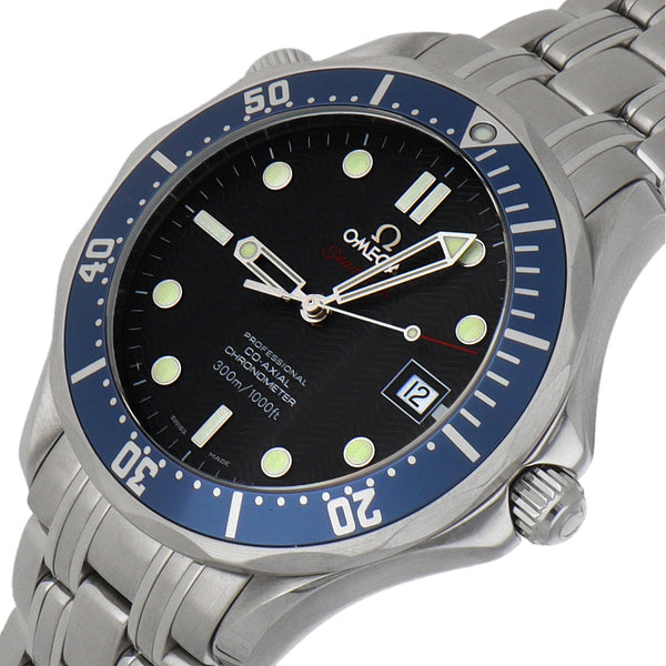 Reloj Omega para caballero modelo Seamaster.