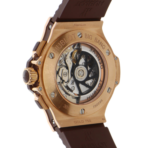 Reloj Hublot para caballero modelo Big Bang caja en oro rosa 18 kilates.