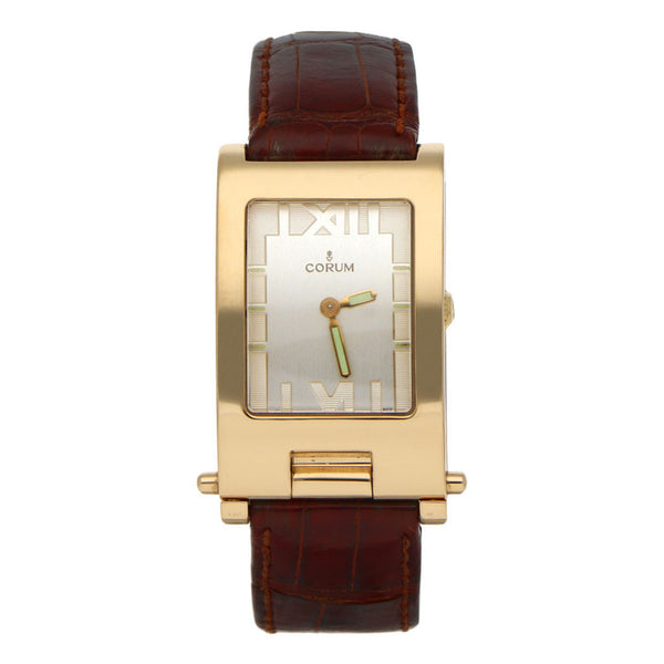 Reloj Corum para caballero/unisex modelo Tabogan caja en oro amarillo 18 kilates.